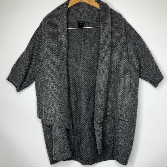 Ann Taylor LOFT Black double layered Cardigan - Picture 4 of 12